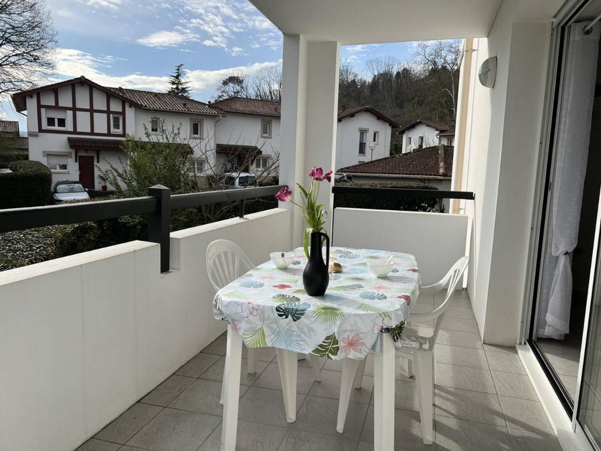 Appartement T2 Confortable Avec Terrasse, Proche Centre Ville Et Thermes, Cambo-Les-Bains - Fr-1-495-30 Exteriér fotografie