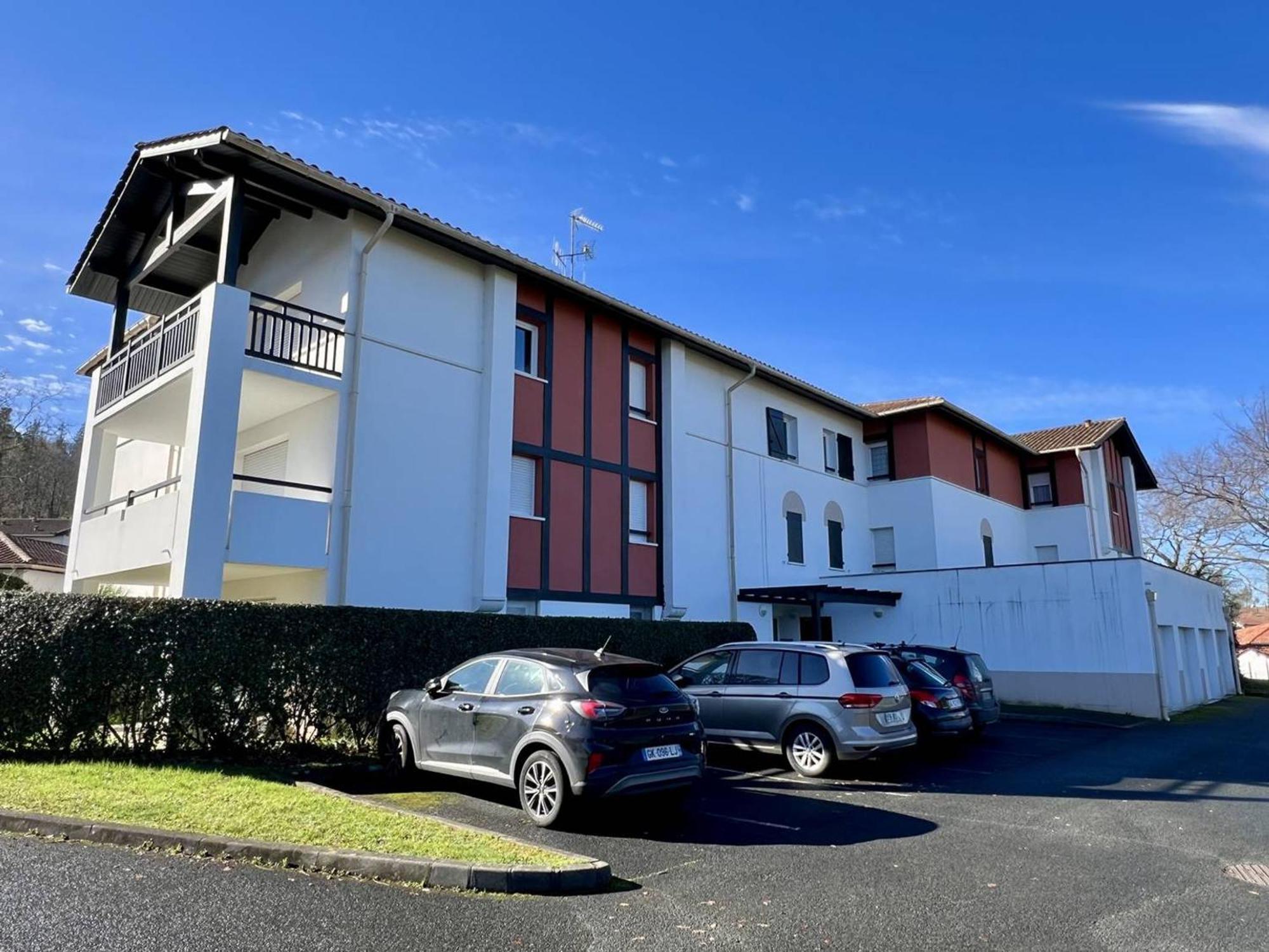 Appartement T2 Confortable Avec Terrasse, Proche Centre Ville Et Thermes, Cambo-Les-Bains - Fr-1-495-30 Exteriér fotografie
